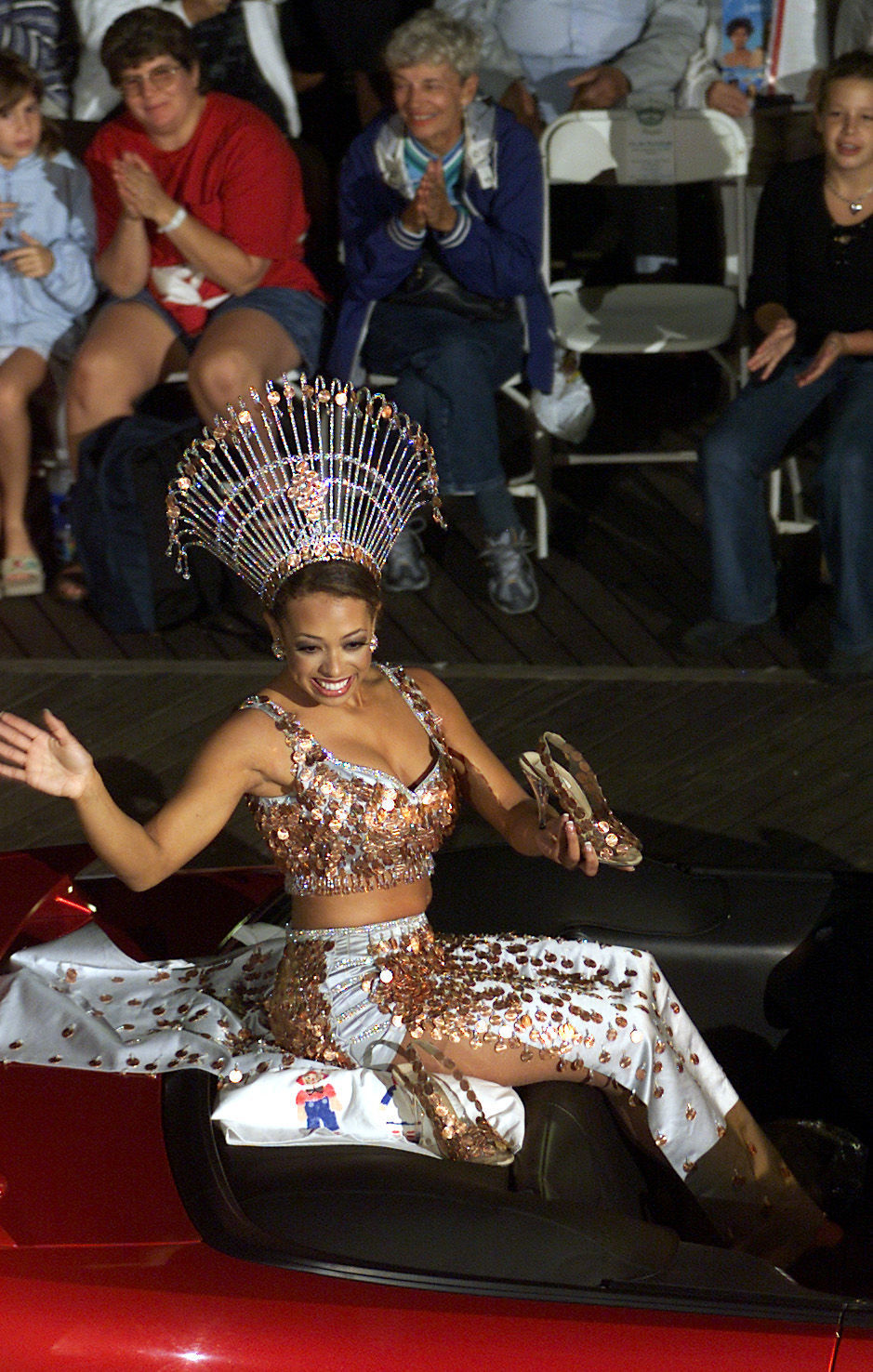 MISSA03_PARADE.84264